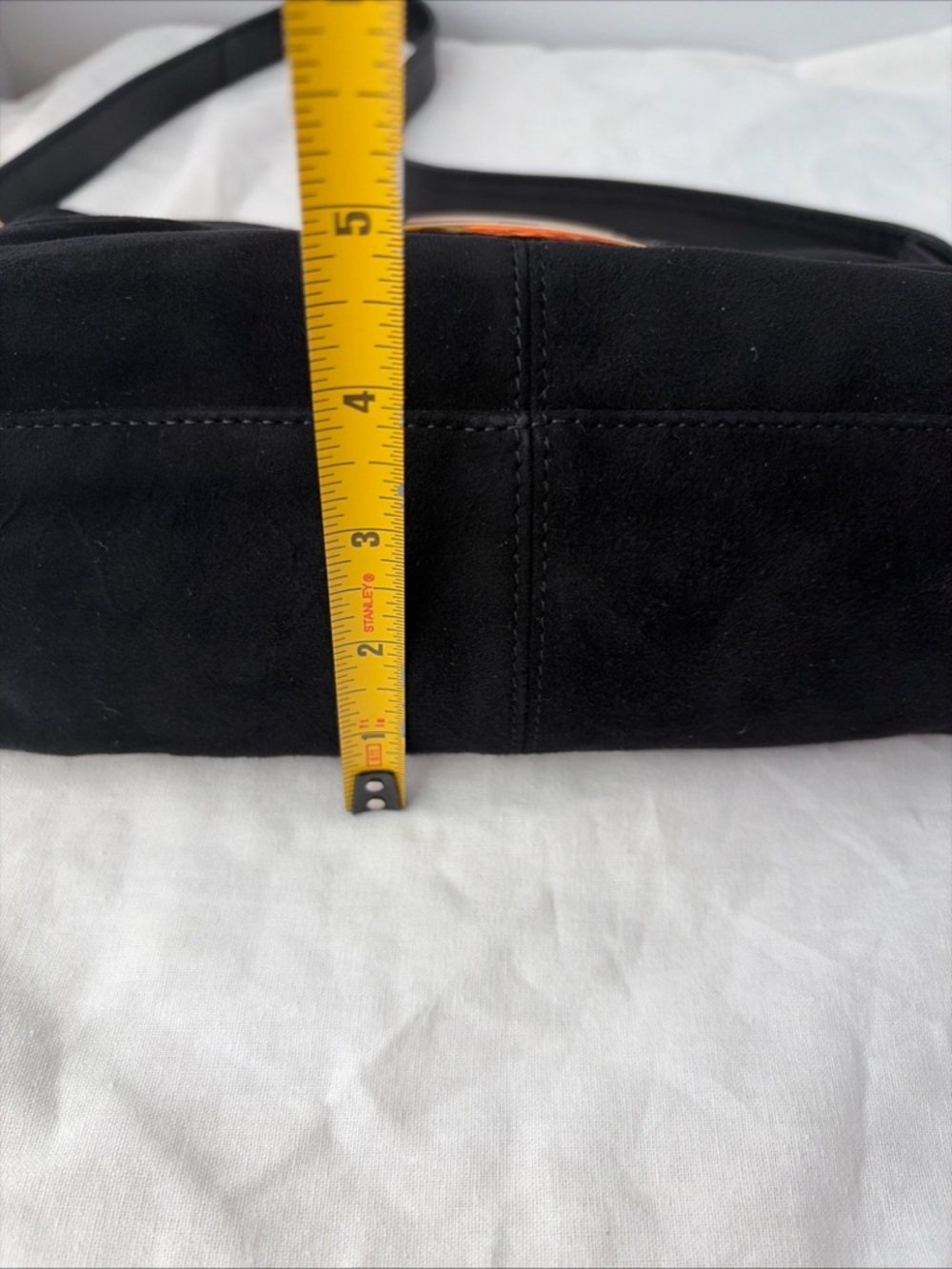 Authentic vintage Fendi mamma Baguette shoulder bag from the early 2000s. - Picture 9 of 16